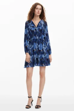 Vestido mini arty