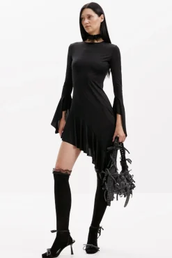 Vestido negro asimétrico María Escoté
