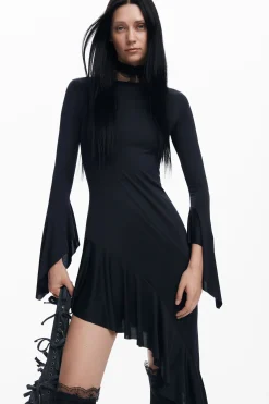 Vestido negro asimétrico María Escoté