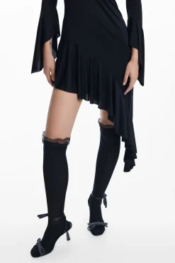 Vestido negro asimétrico María Escoté